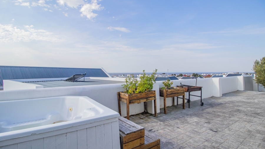 3 Bedroom Property for Sale in Da Gama Bay Western Cape
